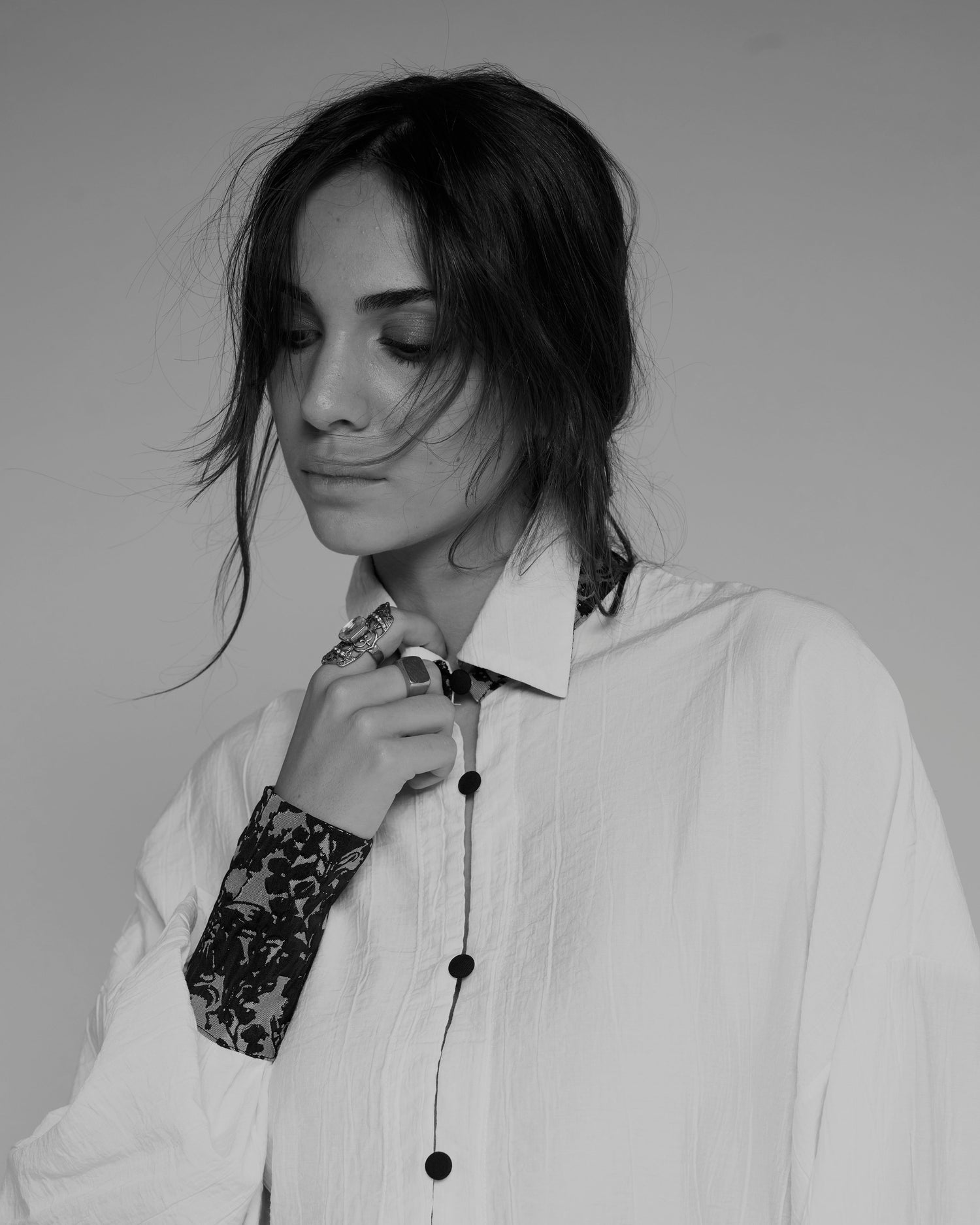SHIRTS & TOPS