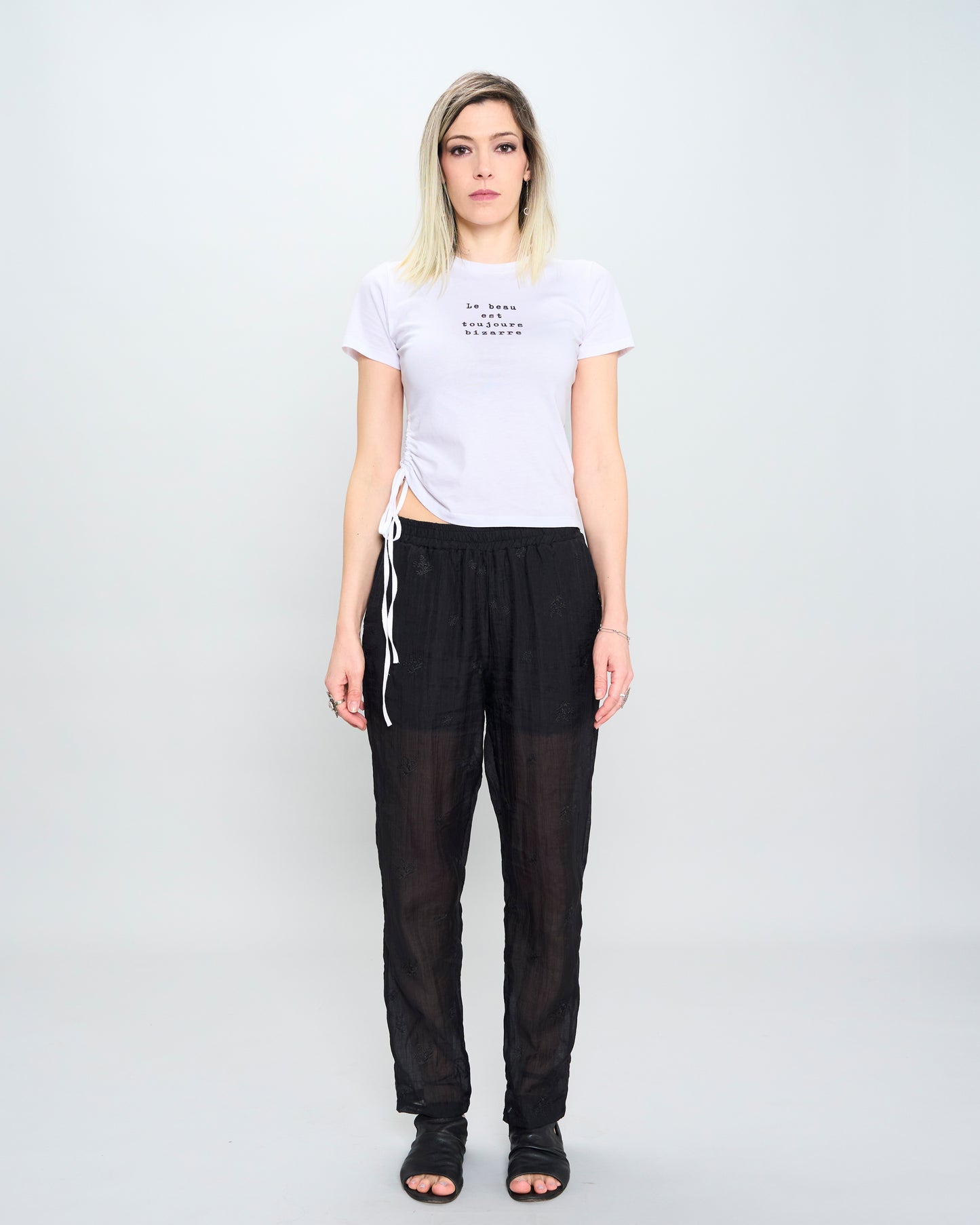 Crinkled Embroidery Comfort Trousers
