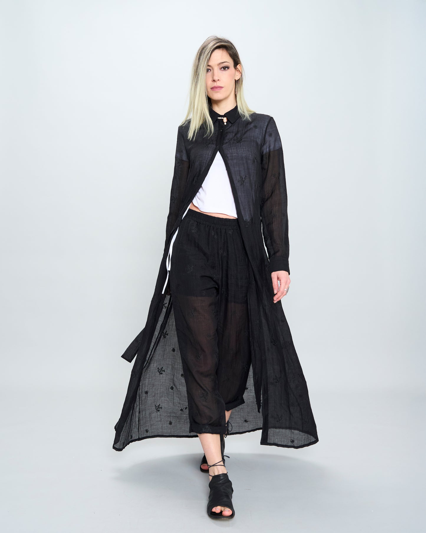 Crinkled Embroidery Long Dress
